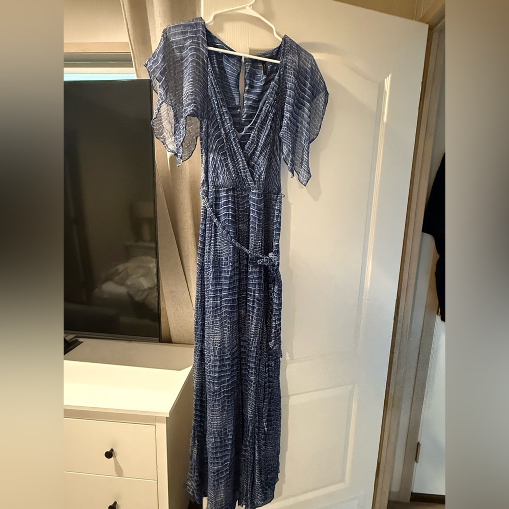 BCBGMaxAzria madeleine dress Small